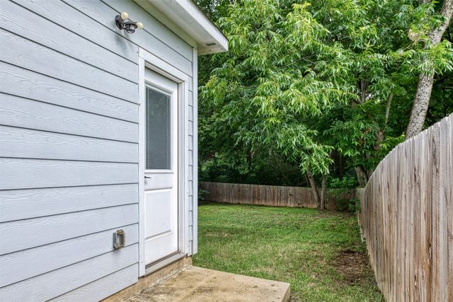 2763 Prosperity Avenue, Dallas, TX 75216