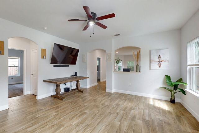 2763 Prosperity Avenue, Dallas, TX 75216