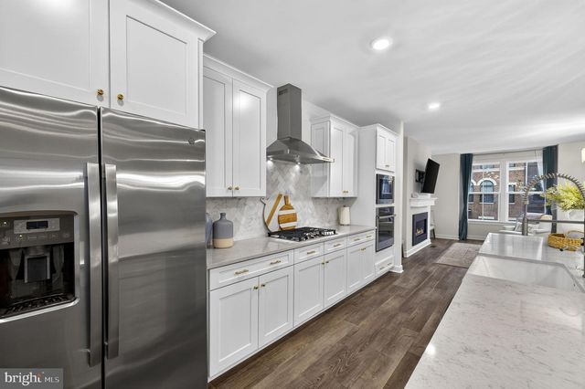 22296 CORNERSTONE CROSSING TER, Ashburn, VA 20148