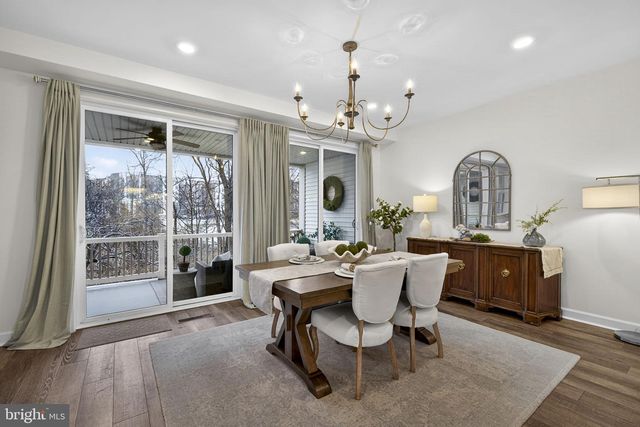 22296 CORNERSTONE CROSSING TER, Ashburn, VA 20148