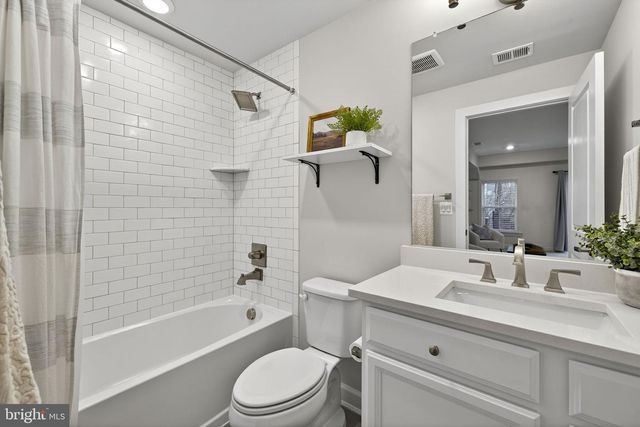 22296 CORNERSTONE CROSSING TER, Ashburn, VA 20148