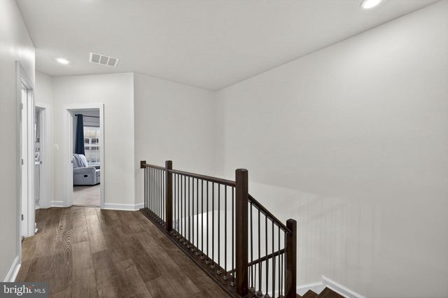 22296 CORNERSTONE CROSSING TER, Ashburn, VA 20148