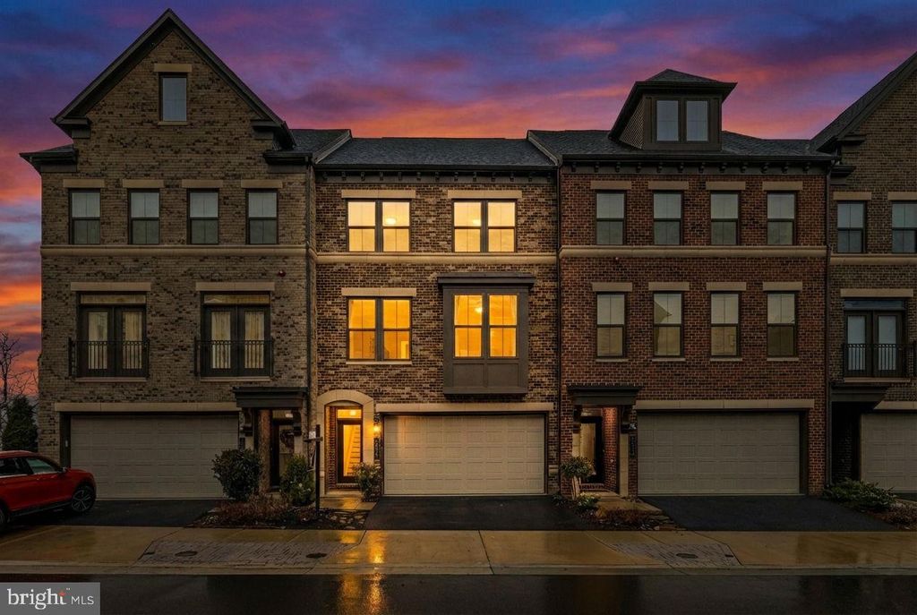 22296 CORNERSTONE CROSSING TER, Ashburn, VA 20148