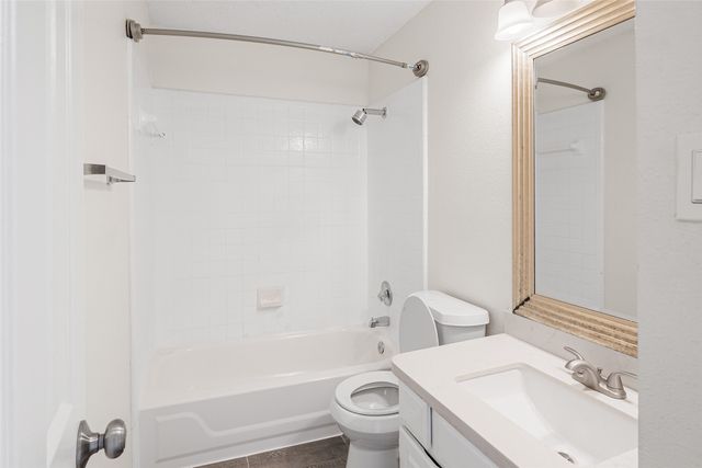 1401 Post Oak Drive, Rowlett, TX 75089