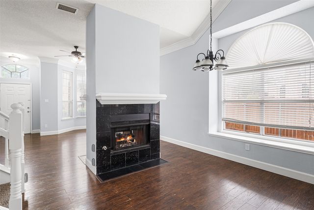 1401 Post Oak Drive, Rowlett, TX 75089