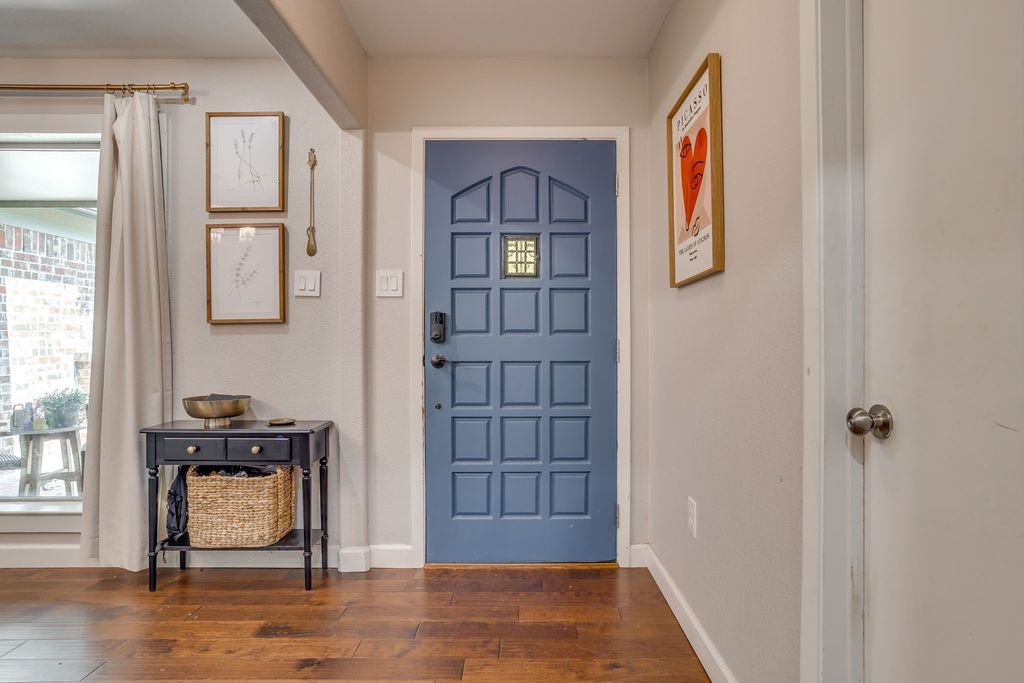 6404 Lavano Drive, Edgecliff Village, TX 76134 — photo 5