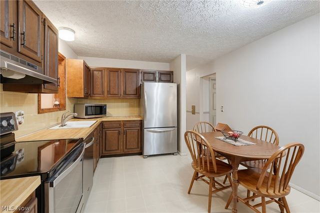 8709 N Leroy Road, Westfield Center, OH 44251