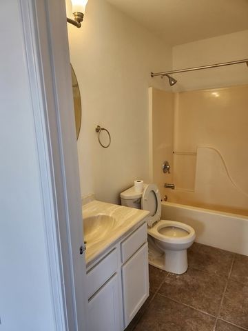 200 Falls Blvd E306, Quincy, MA 02169