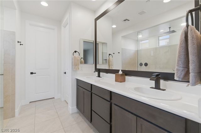 40 Vicolo Della Luna, Henderson, NV 89011