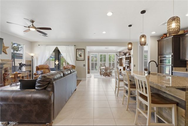 40 Vicolo Della Luna, Henderson, NV 89011