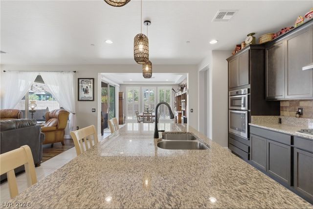 40 Vicolo Della Luna, Henderson, NV 89011
