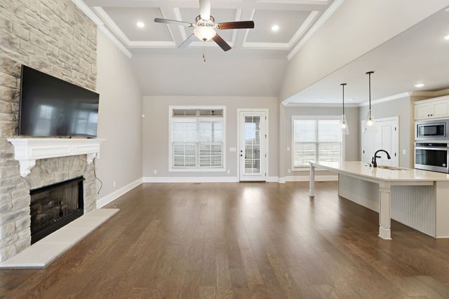 1104 Yearling Pl, Gallatin, TN 37066