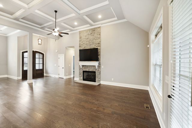 1104 Yearling Pl, Gallatin, TN 37066