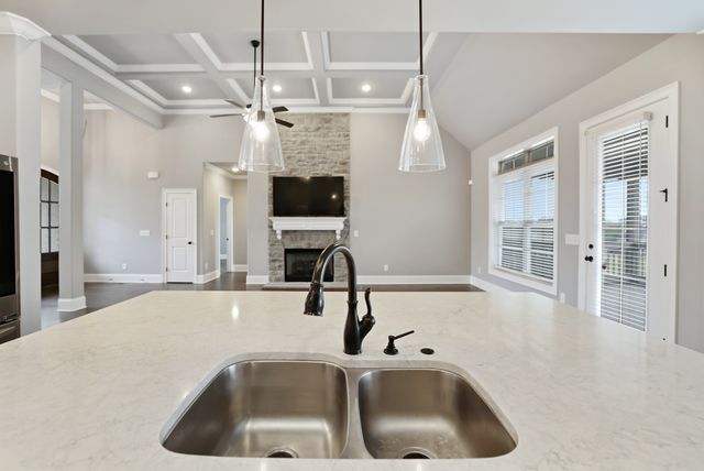 1104 Yearling Pl, Gallatin, TN 37066