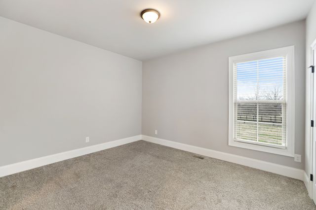 1104 Yearling Pl, Gallatin, TN 37066