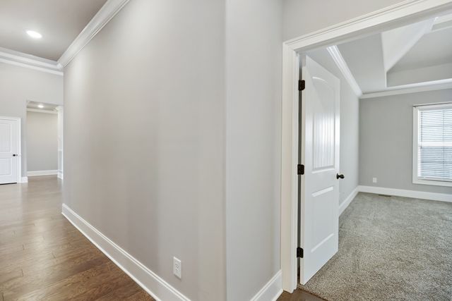 1104 Yearling Pl, Gallatin, TN 37066