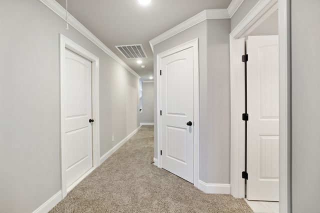 1104 Yearling Pl, Gallatin, TN 37066