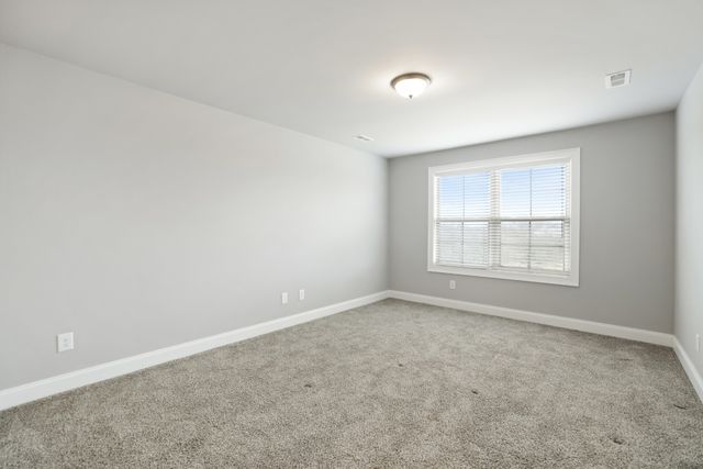 1104 Yearling Pl, Gallatin, TN 37066