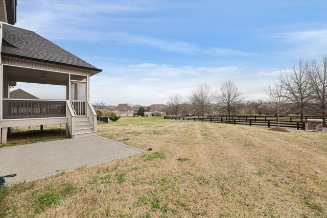 1104 Yearling Pl, Gallatin, TN 37066