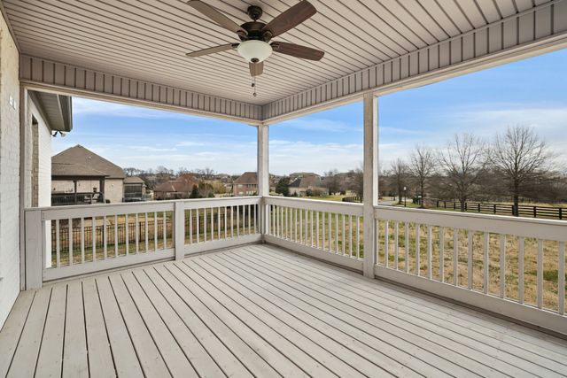 1104 Yearling Pl, Gallatin, TN 37066