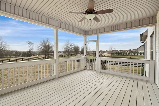 1104 Yearling Pl, Gallatin, TN 37066