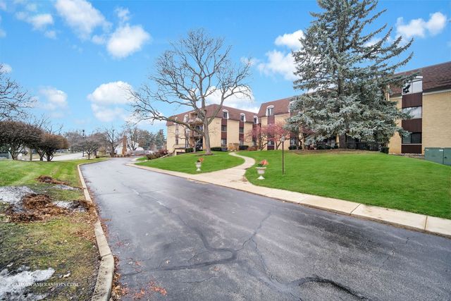 1105 N Mill Street 117, Naperville, IL 60563