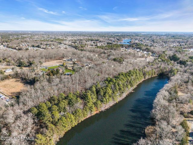 1731 Silverton Road, Toms River, NJ 08753