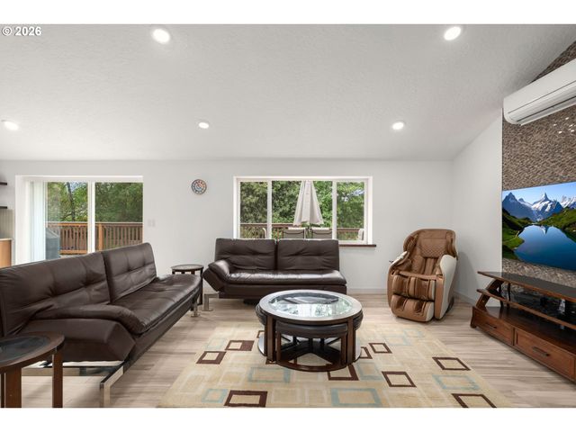 9605 Sw 130TH Ave, Beaverton, OR 97008