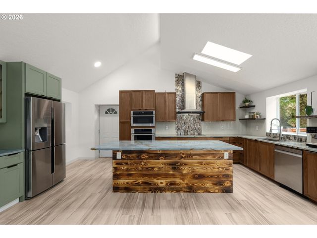 9605 Sw 130TH Ave, Beaverton, OR 97008