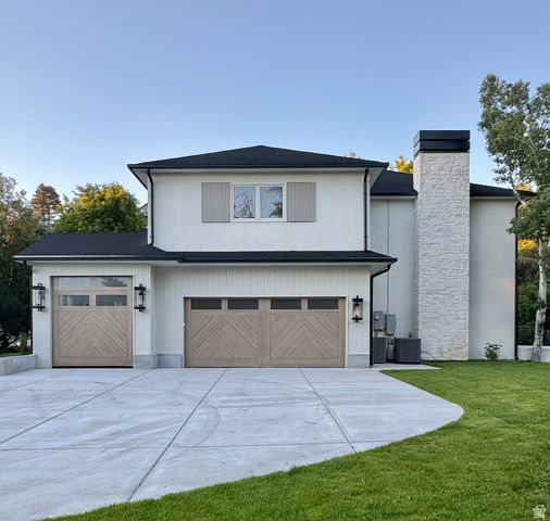 8037 S ROYAL LN, Sandy, UT 84093