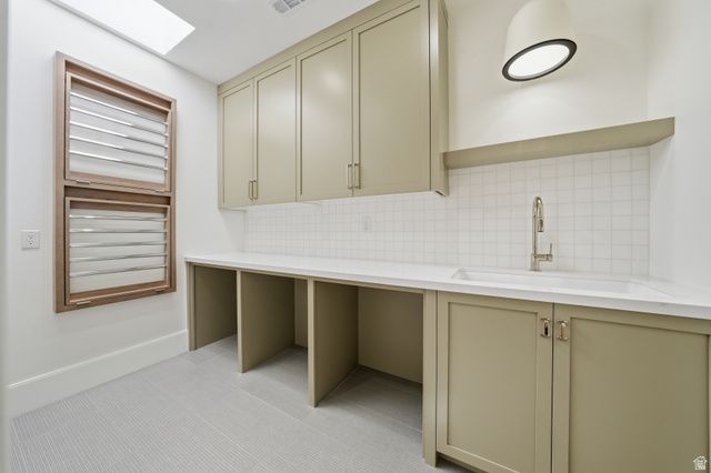8037 S ROYAL LN, Sandy, UT 84093