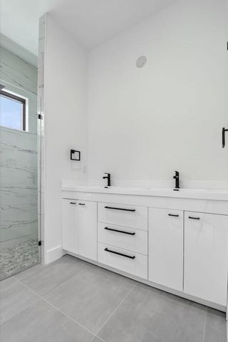 3920 Espan Court, Palm Springs, FL 33461