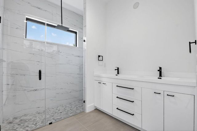 3920 Espan Court, Palm Springs, FL 33461