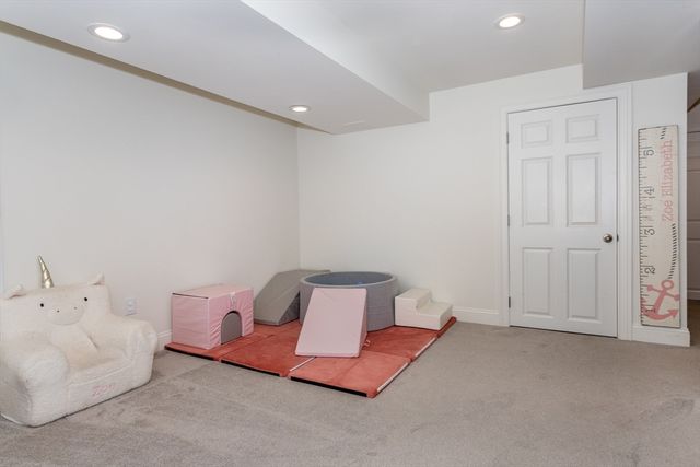 81 Assabet Rd, Quincy, MA 02169