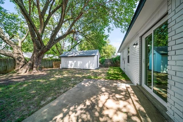 1108 N Hickory Court, Broken Arrow, OK 74012