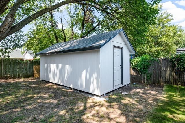 1108 N Hickory Court, Broken Arrow, OK 74012