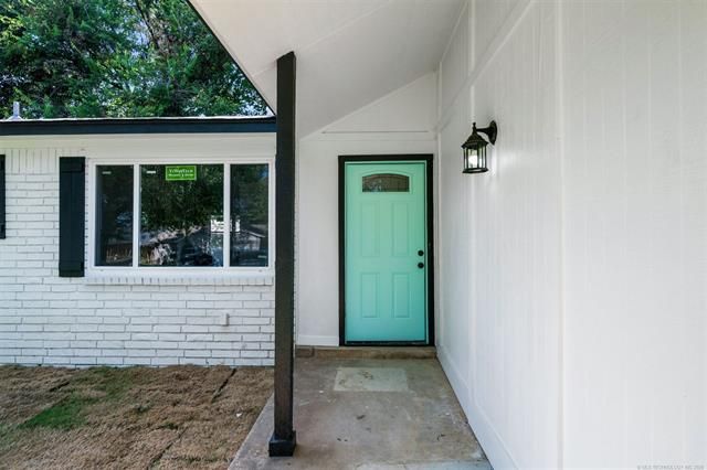 1108 N Hickory Court, Broken Arrow, OK 74012