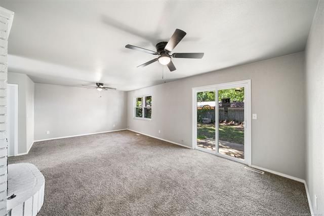 1108 N Hickory Court, Broken Arrow, OK 74012