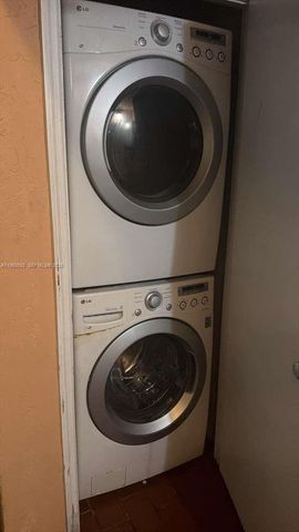 2351 W 74th St 3-101, Hialeah, FL 33016