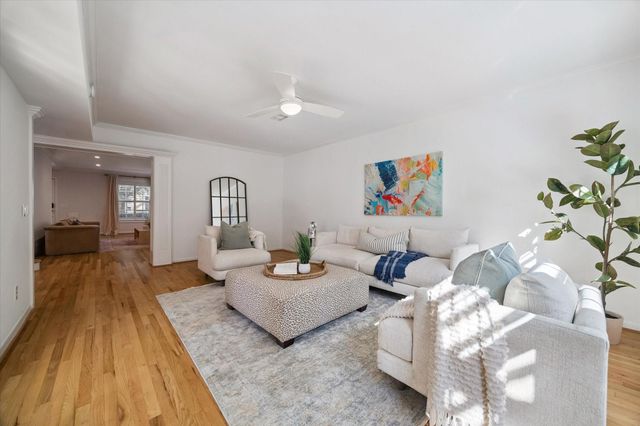 2041 Dryden Road, Houston, TX 77030