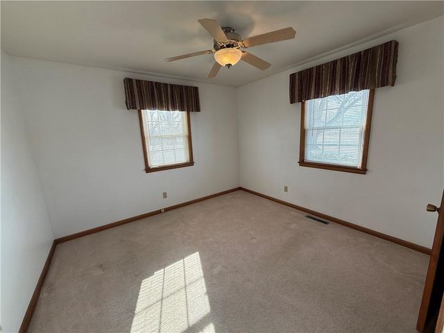 404 N 14th Street, Atchison, KS 66002