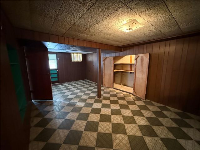 404 N 14th Street, Atchison, KS 66002