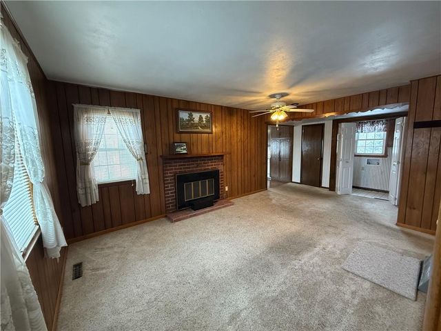 404 N 14th Street, Atchison, KS 66002