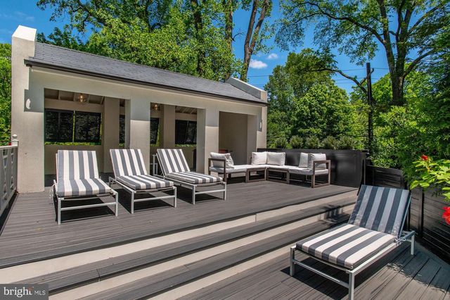 4929 LOWELL ST NW, Washington, DC 20016