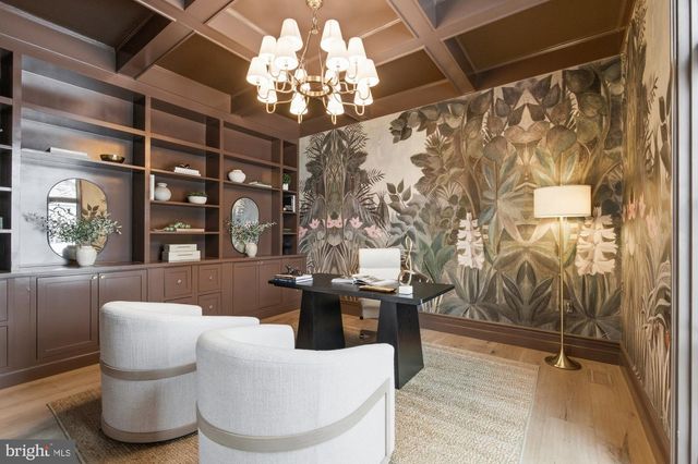 4929 LOWELL ST NW, Washington, DC 20016