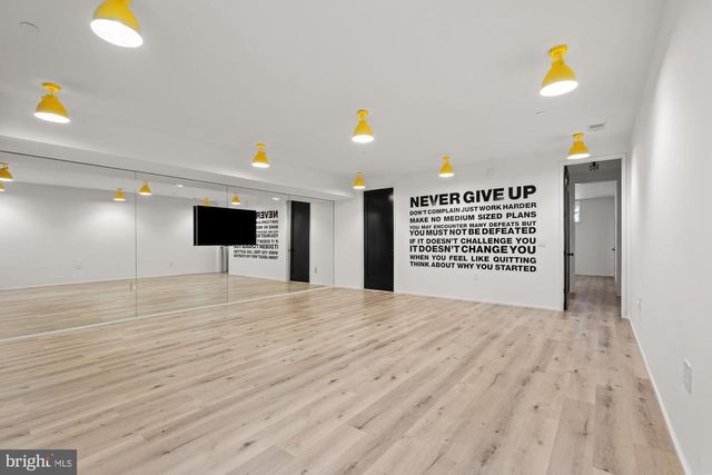 4929 LOWELL ST NW, Washington, DC 20016