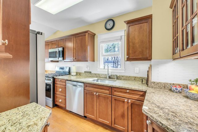 135 Division Avenue, West Sayville, NY 11796