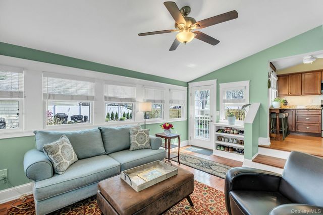 135 Division Avenue, West Sayville, NY 11796