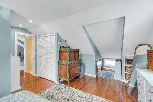 135 Division Avenue, West Sayville, NY 11796