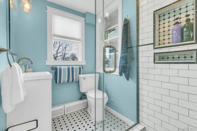 135 Division Avenue, West Sayville, NY 11796